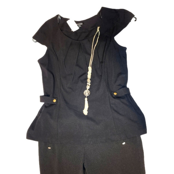 Le Chateau black button detail cap sleeve  top in sz xxl - Picture 5 of 5